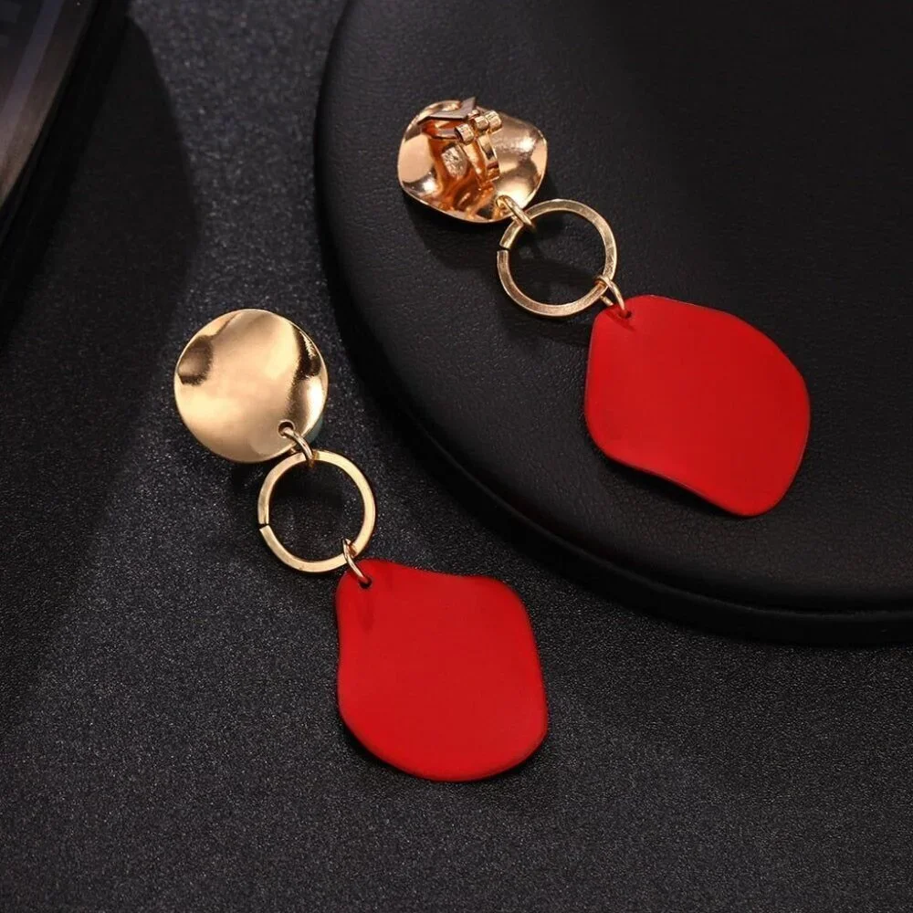 Retro Modernist Geometric Red Enamel Gold Metal Wavy Dangle Earrings